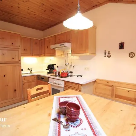 Διαμέρισμα Kathrein & *