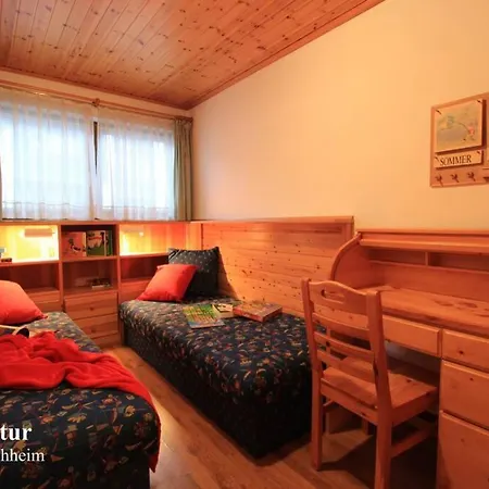 Kathrein & Διαμέρισμα *