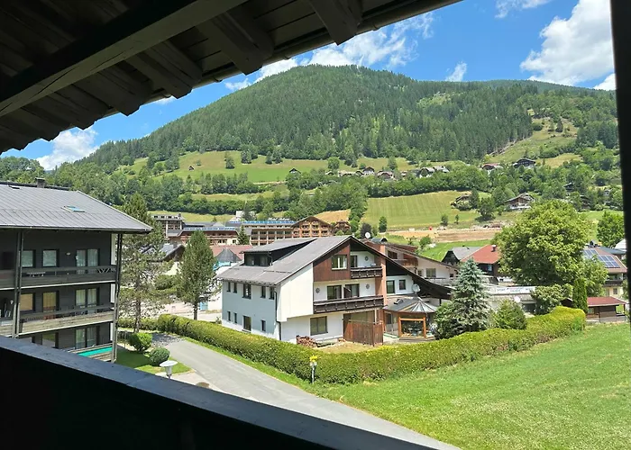 Kathrein & דירה *